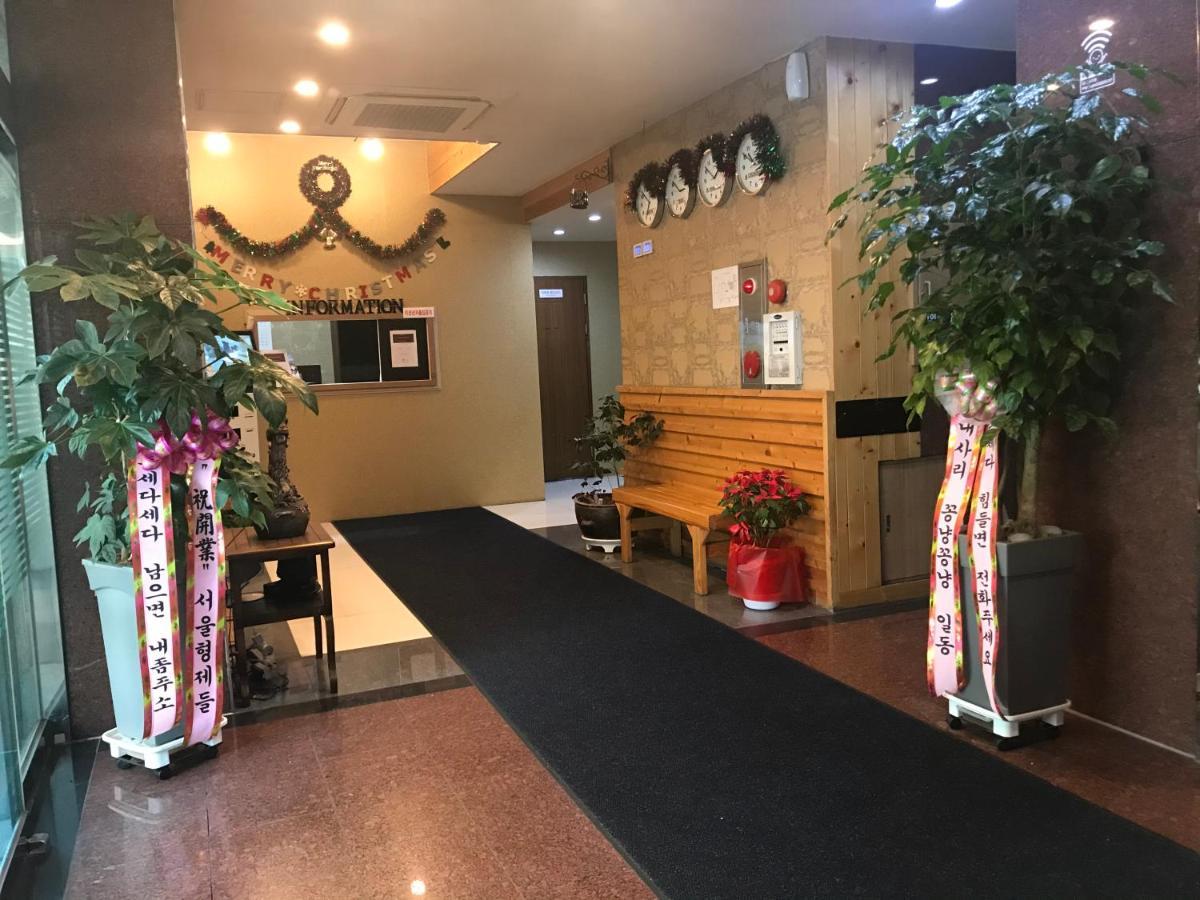 Gung Hotel Чонджу Екстер'єр фото